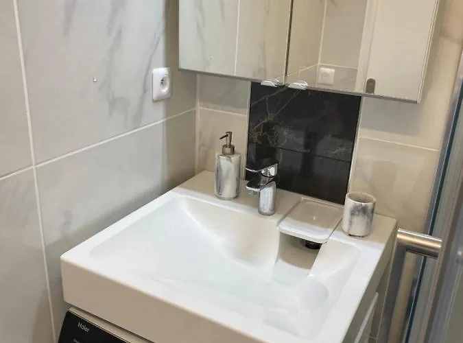 La Fleur Marine Classe 3 Etoiles - Acces Direct *